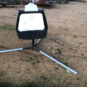 Black Mineral Feeder